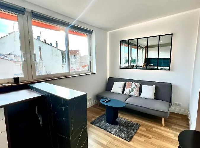 Vauban City-Center 1 Bedroom Apartment In Antibes With Ac